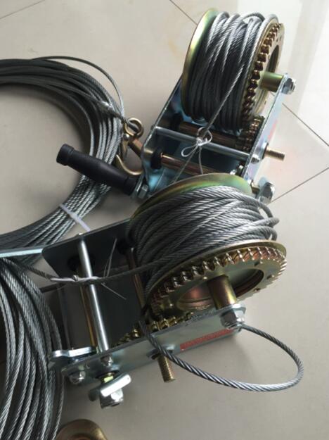 o zinco resistente do cabo de 60m chapeou o guincho do guindaste da mão e as 1000 libras de guincho marinho da mão com o Webbing