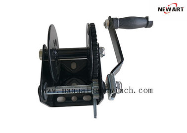 China Mini guincho manual do eixo tracionador do pó preto do guincho 360kg da mão com catraca fornecedor